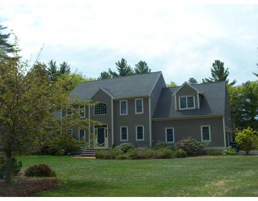 13 Fellowship Cir, West Wareham, MA 02576 photo 1