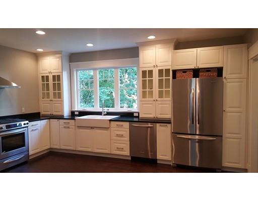 83 Harnden St, Reading, MA 01867 photo 3
