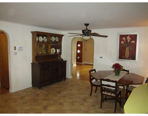 31 Frank St, Worcester, MA 01604 photo 7