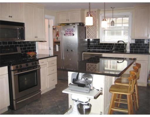 15 Linden St, Maynard, MA 01754 photo 5