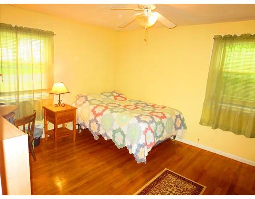 45 Hadley St, Springfield, MA 01118 photo 6