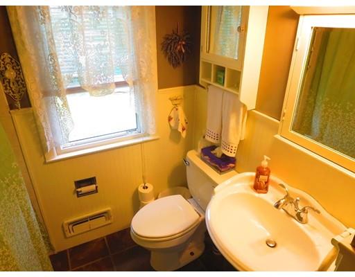 45 Hadley St, Springfield, MA 01118 photo 8