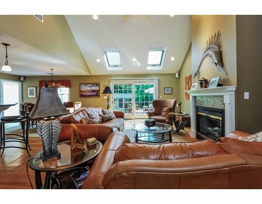 5 Elgin Rd, Bourne, MA 02559 photo 3