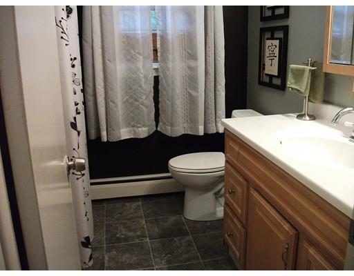 25 Hemlock St, Fall River, MA 02720 photo 14