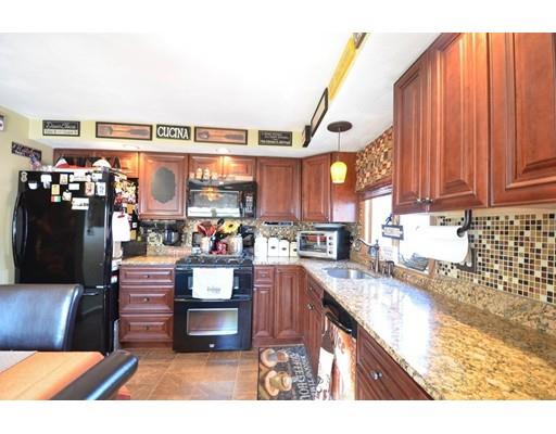 154 Fuller St, Everett, MA 02149 photo 5