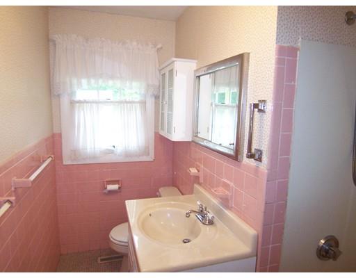 27 Walker Rd, Beverly, MA 01915 photo 18