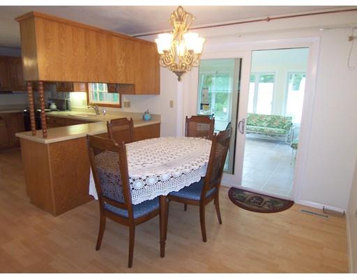 27 Walker Rd, Beverly, MA 01915 photo 14