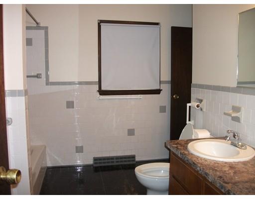 336 Rich St, Fall River, MA 02720 photo 9