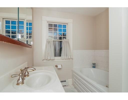 4 Maple Ave, Ipswich, MA 01938 photo 18