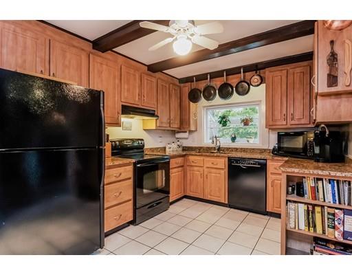 311 Gardner St, Hingham, MA 02043 photo 6