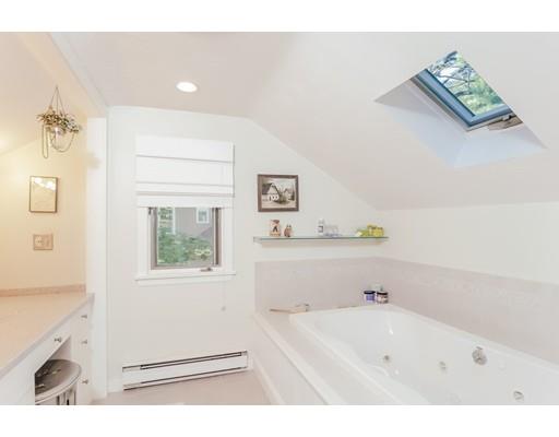 311 Gardner St, Hingham, MA 02043 photo 10