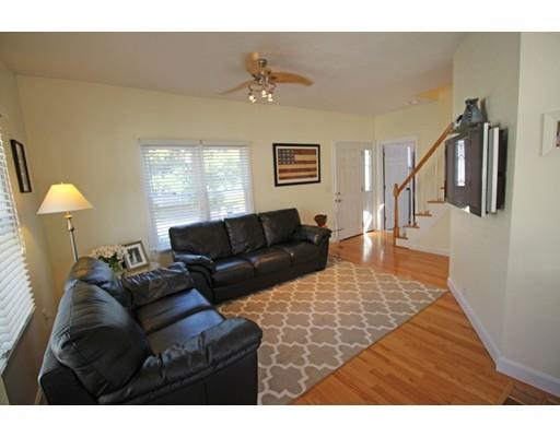107 Spring St, Hull, MA 02045 photo 5