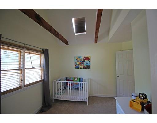 107 Spring St, Hull, MA 02045 photo 8