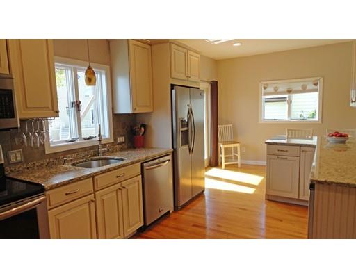 107 Spring St, Hull, MA 02045 photo 3