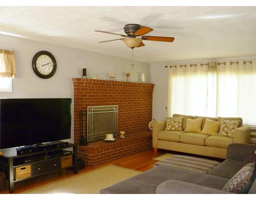 79 E 6th St, Lowell, MA 01850 photo 7