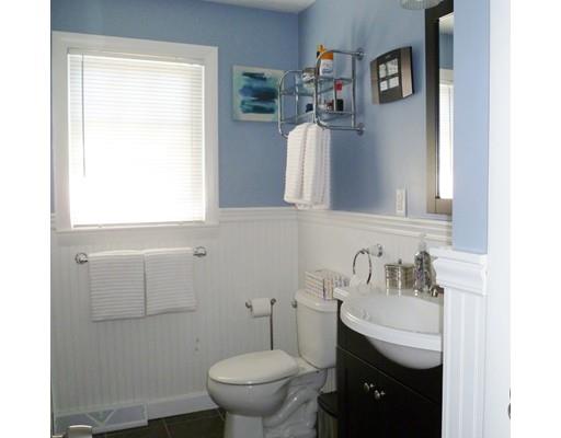 79 E 6th St, Lowell, MA 01850 photo 12