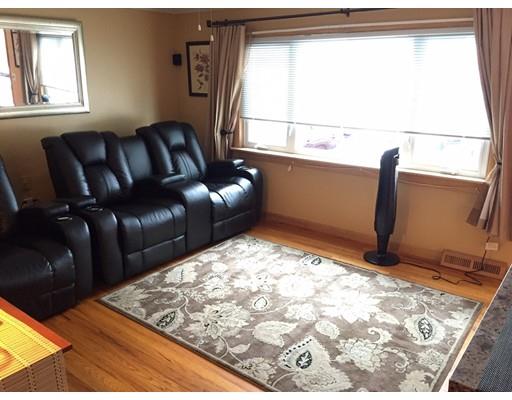 8 Fordham St, Springfield, MA 01104 photo 7
