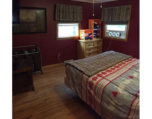 8 Fordham St, Springfield, MA 01104 photo 8