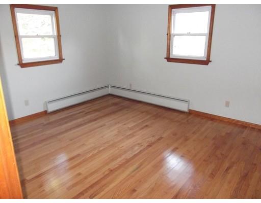 117 Gilbert Ave, Chicopee, MA 01013 photo 6