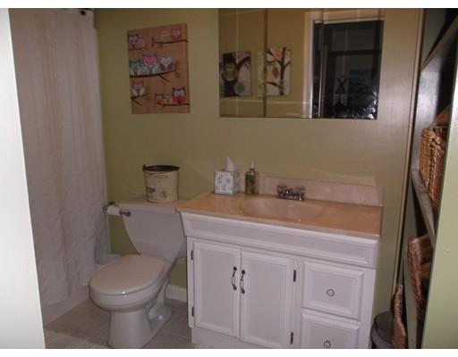 11 Lambert Cir, Worcester, MA 01605 photo 25