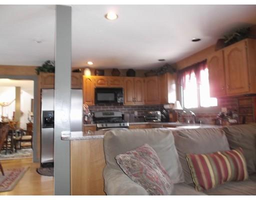 11 Lambert Cir, Worcester, MA 01605 photo 11