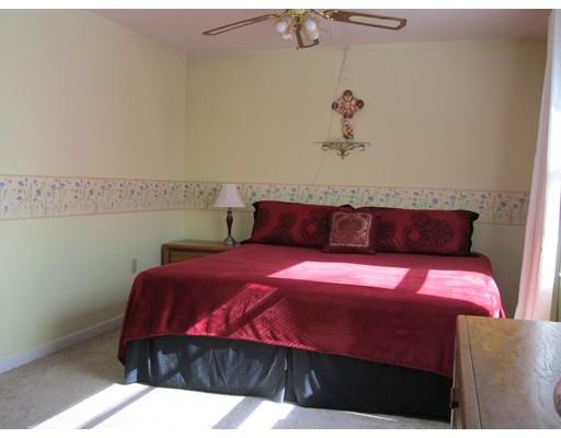 15 Roy St, Worcester, MA 01603 photo 17