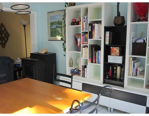 15 Roy St, Worcester, MA 01603 photo 7