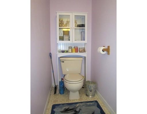 15 Roy St, Worcester, MA 01603 photo 15