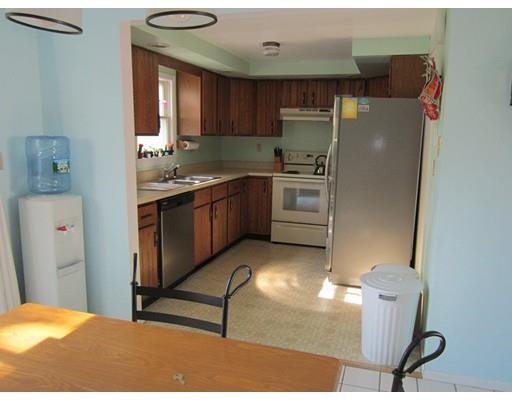 15 Roy St, Worcester, MA 01603 photo 14