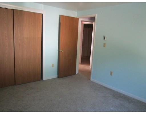 15 Roy St, Worcester, MA 01603 photo 20