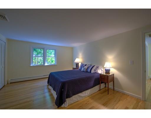 90 Ralyn Rd, Barnstable, MA 02635 photo 12