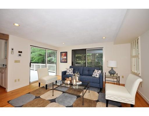 84 Esterbrook Rd, Acton, MA 01720 photo 5