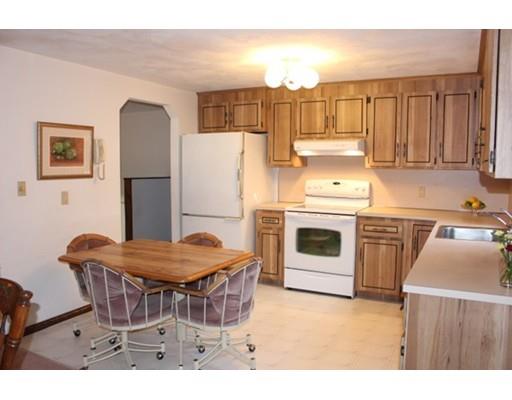 26 Riverside Dr, Reading, MA 01867 photo 2