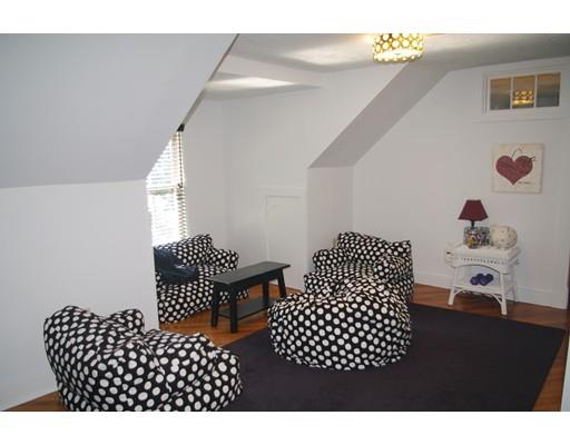 776 Webster St, Needham, MA 02492 photo 18