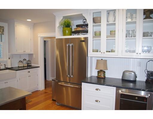 776 Webster St, Needham, MA 02492 photo 9
