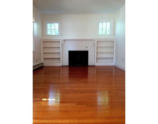 33 Pine Plain Rd, Wellesley, MA 02481 photo 3