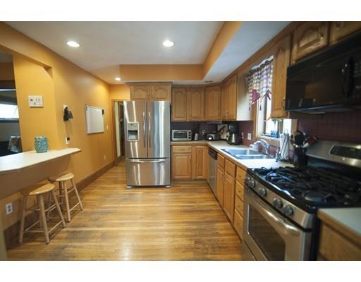 514 Maple St, Danvers, MA 01923 photo 4
