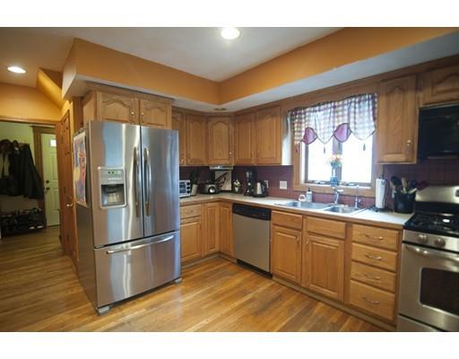 514 Maple St, Danvers, MA 01923 photo 5