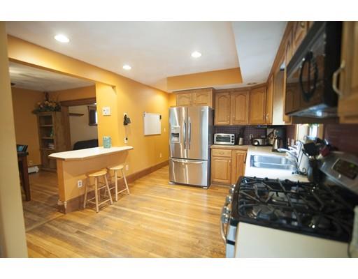 514 Maple St, Danvers, MA 01923 photo 3