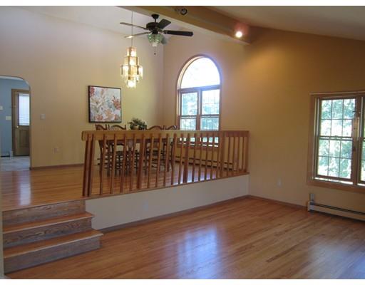 21 Westover Rd, Worcester, MA 01606 photo 4