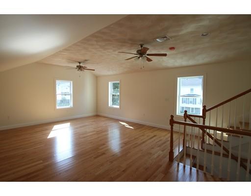 4 Rivercrest Cir, Saugus, MA 01906 photo 17