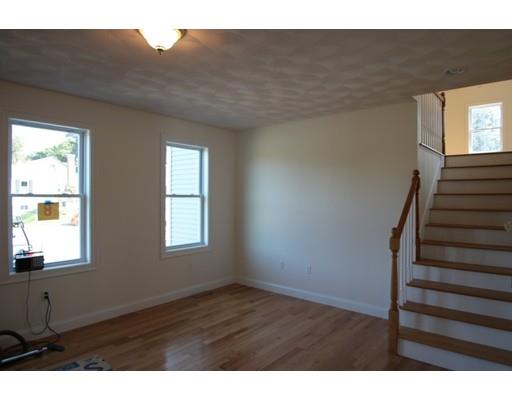 4 Rivercrest Cir, Saugus, MA 01906 photo 8
