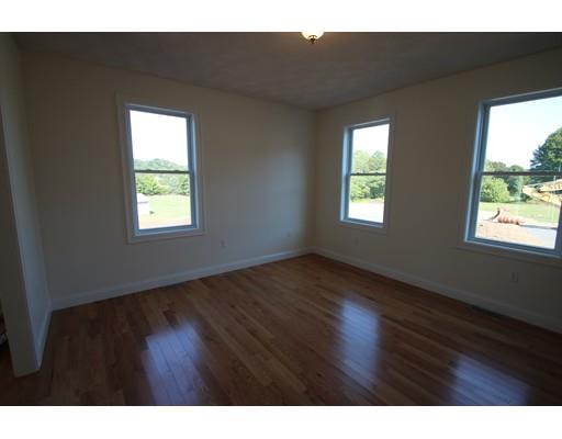 4 Rivercrest Cir, Saugus, MA 01906 photo 13