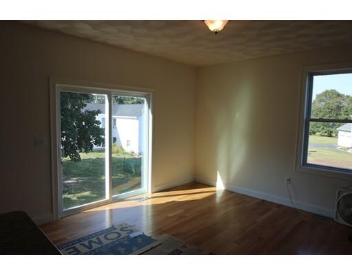 4 Rivercrest Cir, Saugus, MA 01906 photo 4