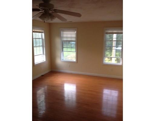 7 Hazel St, Worcester, MA 01604 photo 5