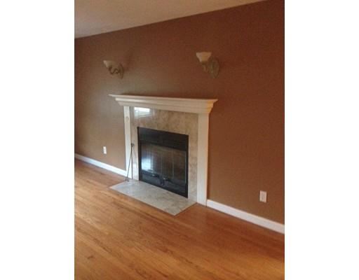 7 Hazel St, Worcester, MA 01604 photo 4