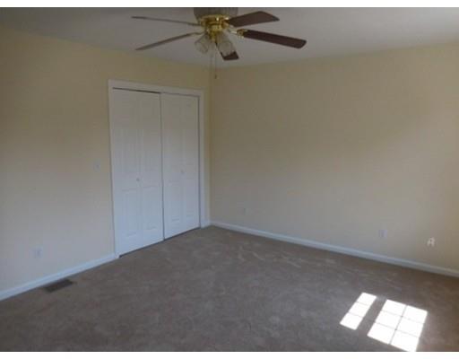 60 Switzer Ave, Springfield, MA 01109 photo 7
