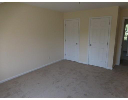60 Switzer Ave, Springfield, MA 01109 photo 10