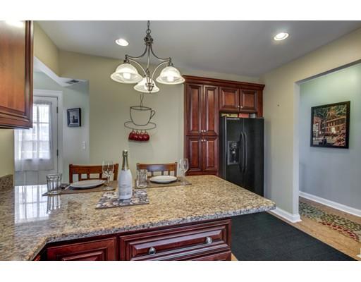 26 Maple St #B, Stoneham, MA 02180 photo 10