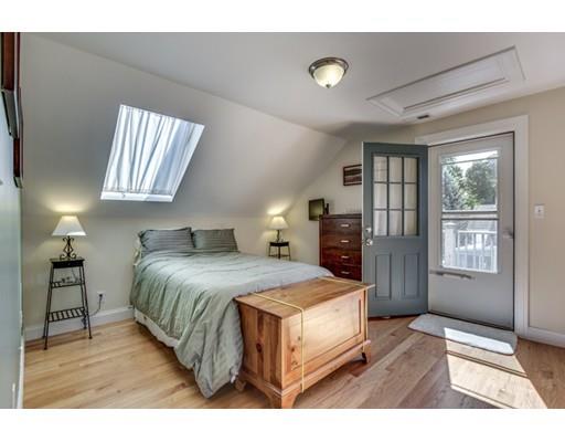 26 Maple St #B, Stoneham, MA 02180 photo 18